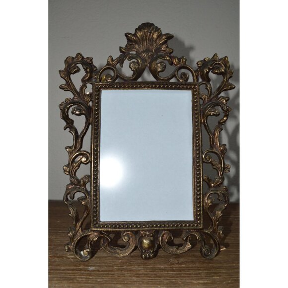 Vintage Metal Ornate Picture Frame Heavy Hollywood Regency Easel Gold Tone READ - Picture 3 of 11